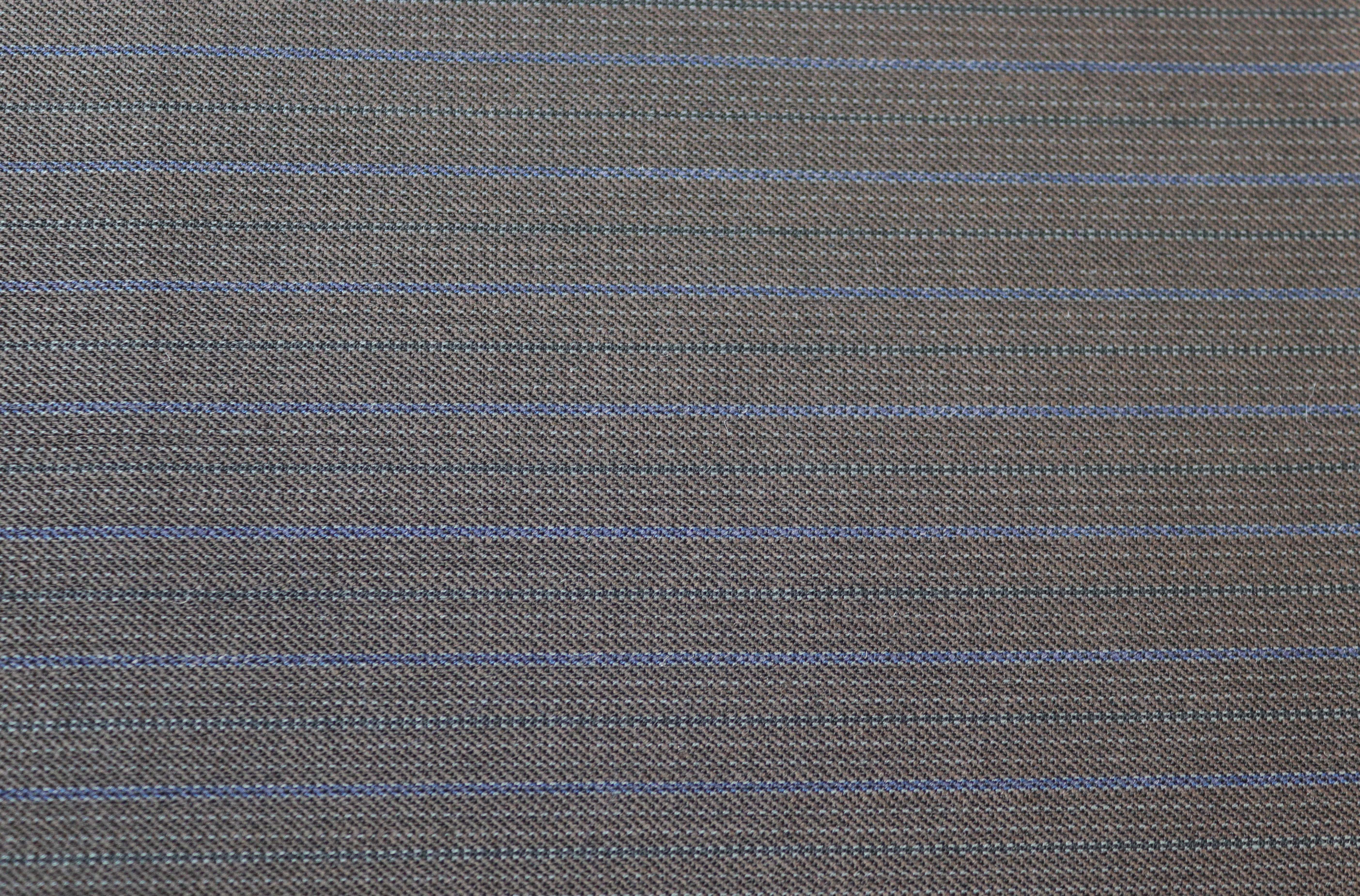 STRETCH STRIPE SUITING